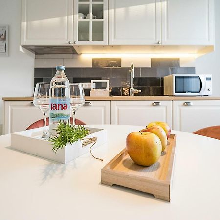 Studio Apartments Marcel Сплит Екстериор снимка